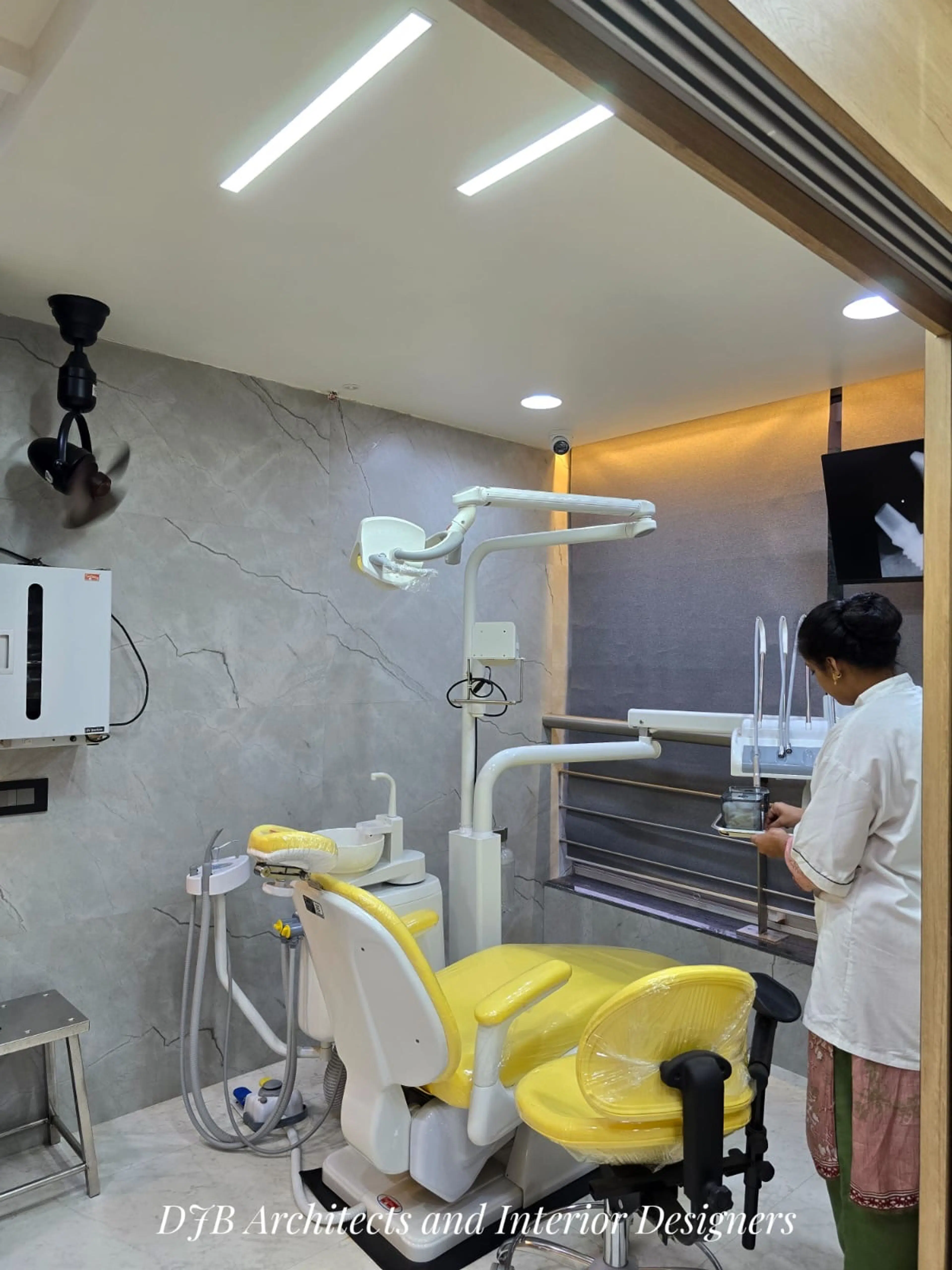 Dantam Dental Care interior details